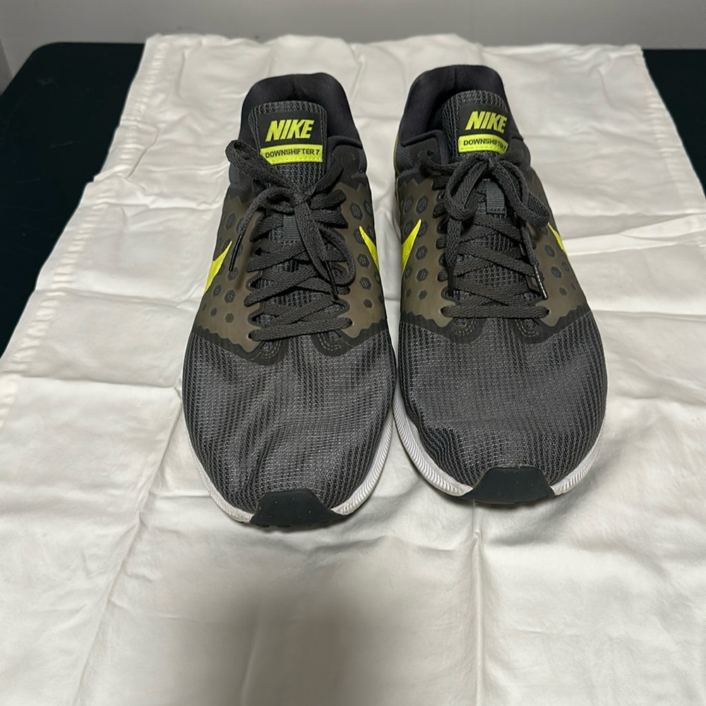 Nike Men's Downshifter 7